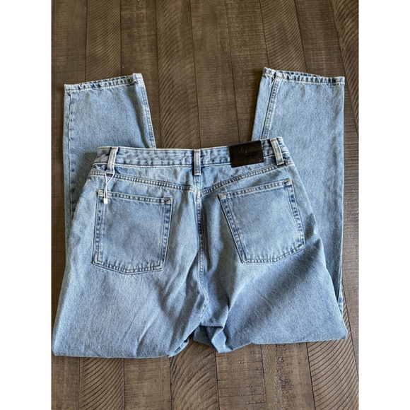 Women's DKNY Jeans High Rise Vintage Denim Blue Jeans Size 10 - Picture 2 of 6